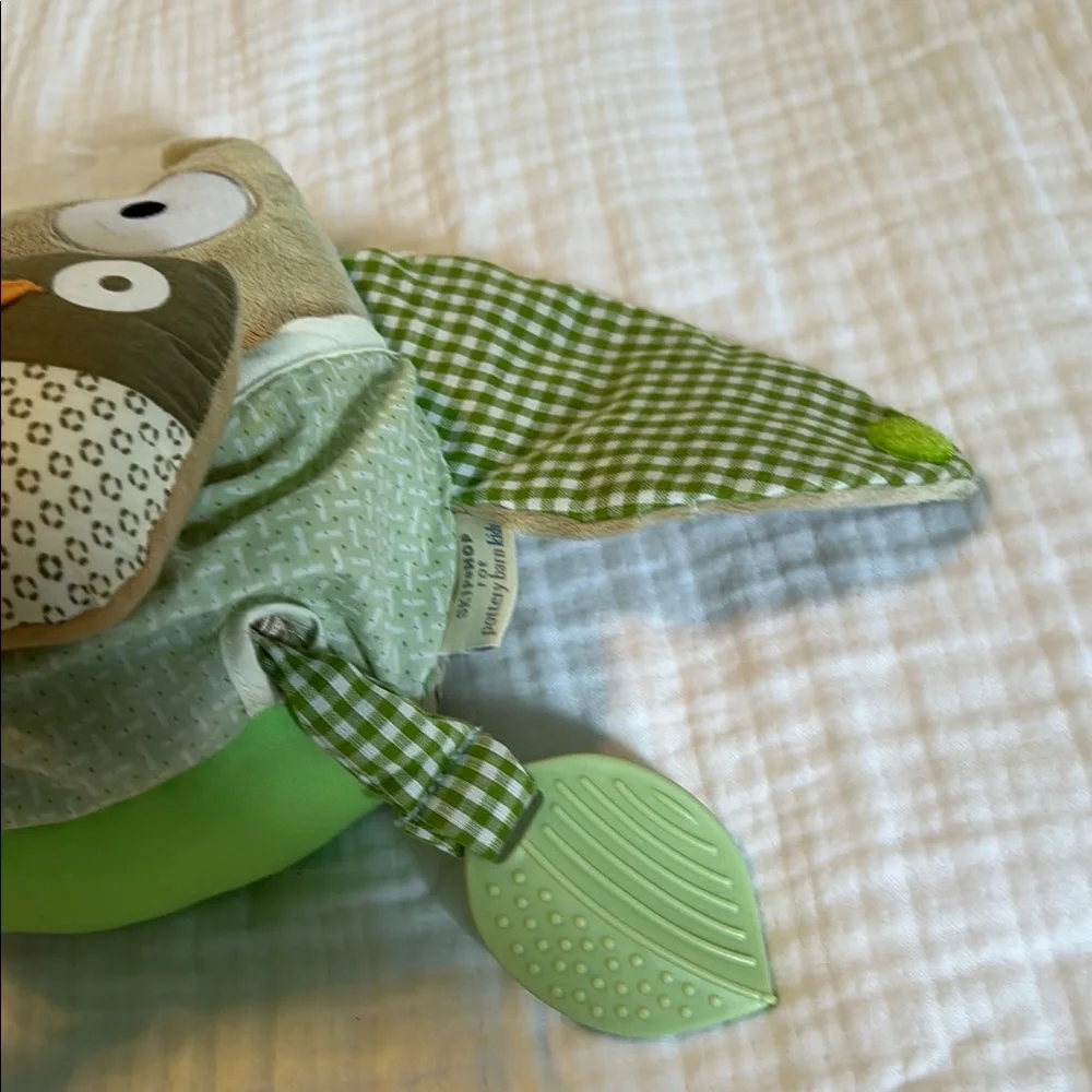 5 for 25$ Pottery Barn Owl Plush Toy with Red and Green Wings